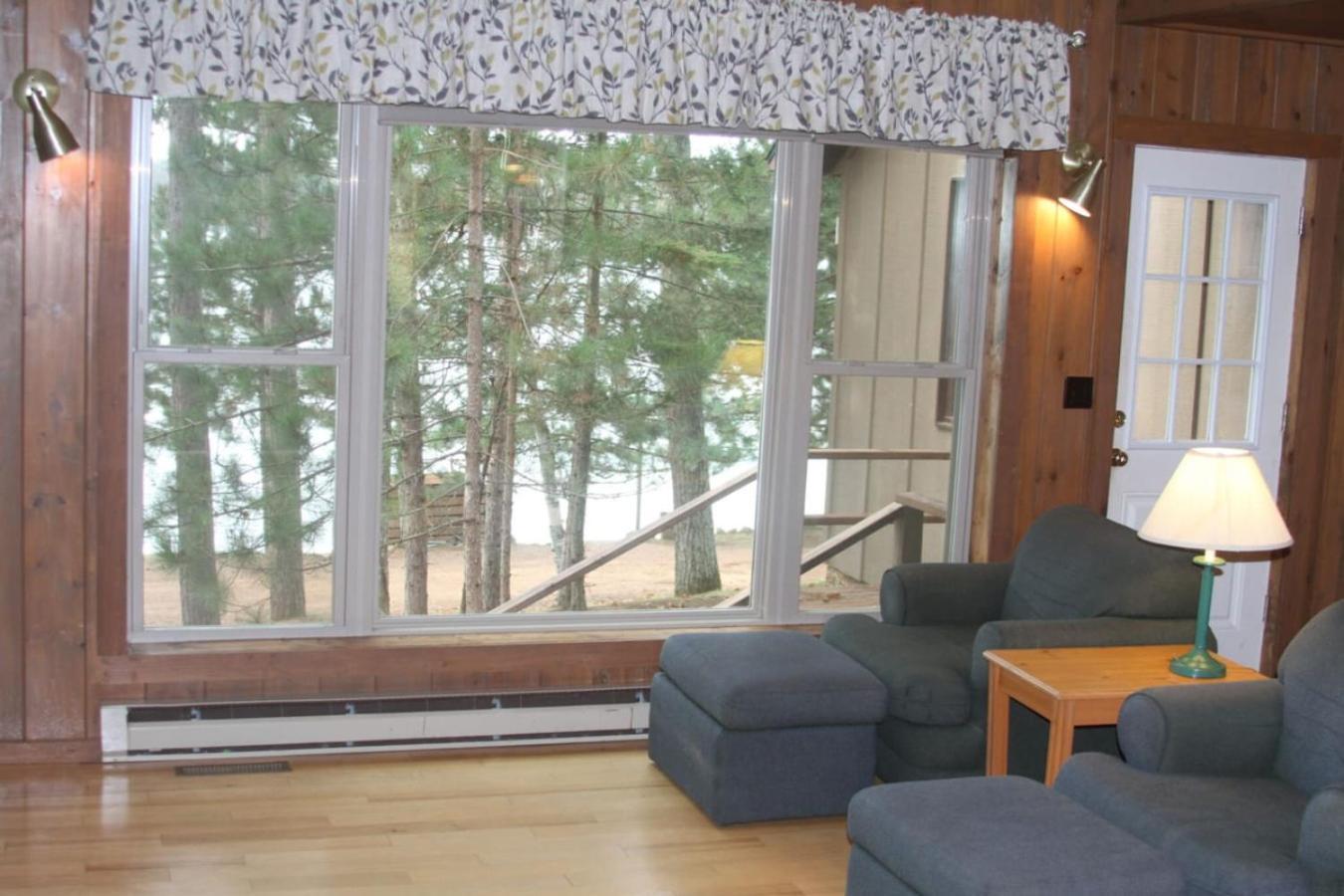 Bayview Resort Sunset Lookout Cabin 6 Saint Germain Dış mekan fotoğraf
